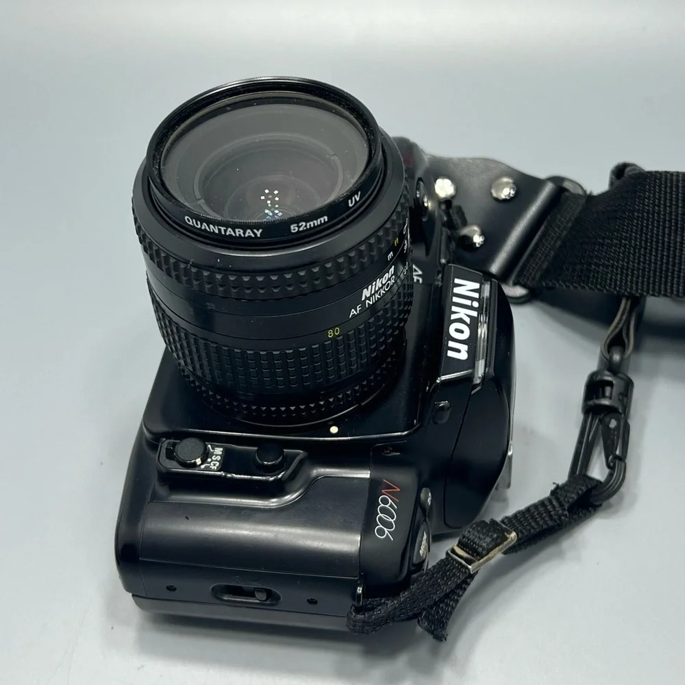 Nikon N6006 AF Camera With Nikon AF Nikkor 35-80mm 1:4-5.6D Lenses & Neck Strap